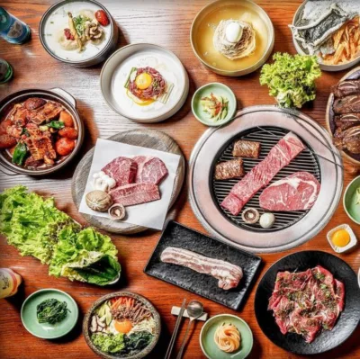 Korean BBQ di restoran Korea bernama Samwon Garden