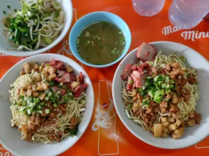 bakmi babi mangga besar