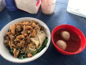 mie ayam rawamangun