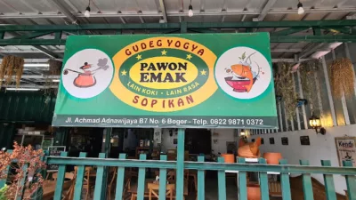 Gudeg Yogya Pawon Emak, Gudeg Bogor