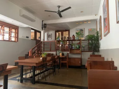 Kedai Tjikini cafe di cikini