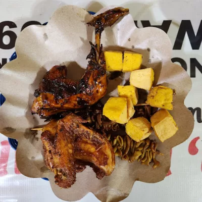 Ayam Goreng & Bakar Mekar Wangi, Ayam Goreng Bandung