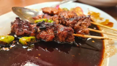 Sate Haji Gofur, Sate Puncak