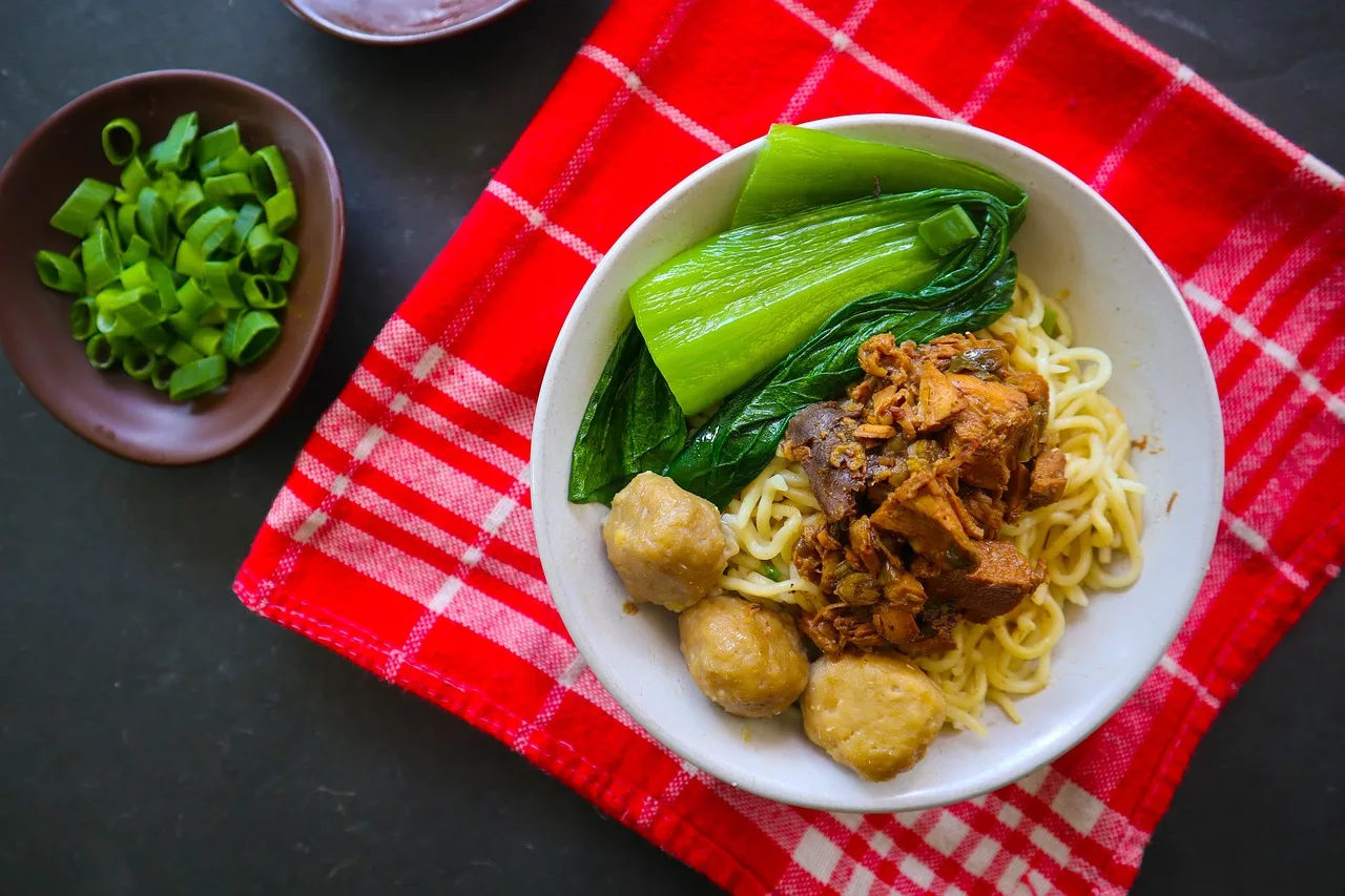 mie ayam bsd