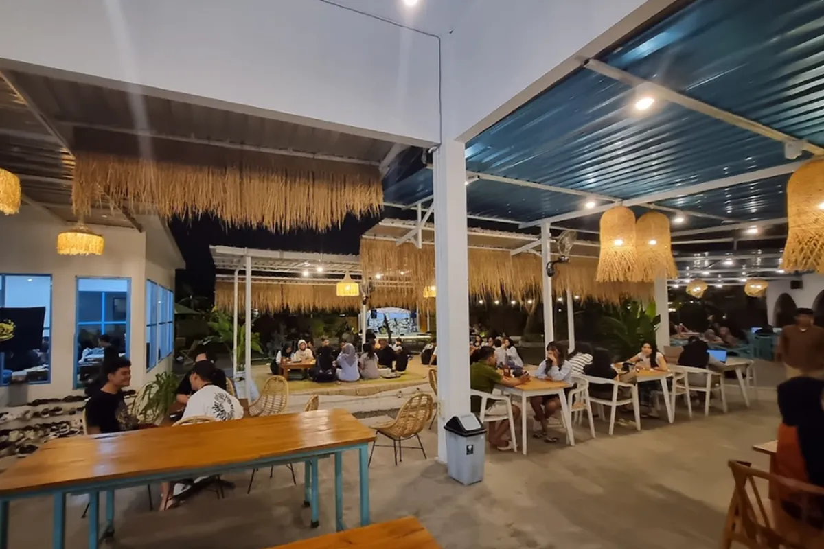 7 Cafe Murah di Semarang: Alamat, Menu Favorit, & Harga