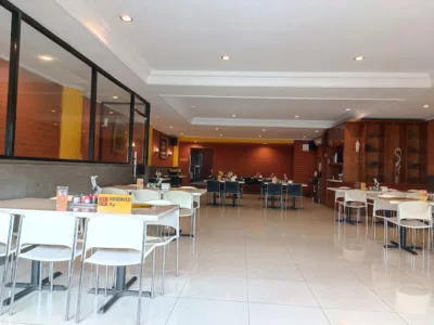 Bakmi Golek, restoran di rawamangun