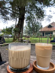 kaki bukit coffee and yard