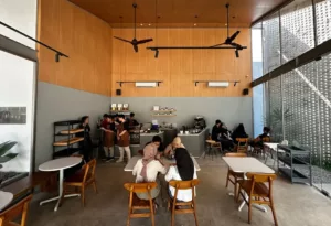 cafe baru di Semarang Atas