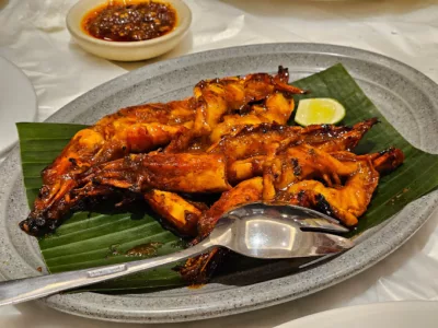 Layar Seafood, restoran di surabaya