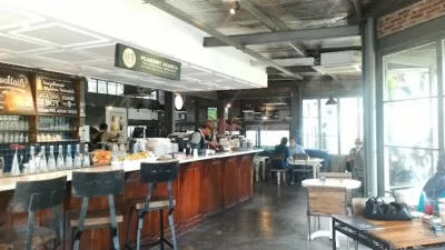 Lot 9 Cafe & Restaurant, restoran di bintaro