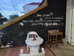 cafe di Purworejo