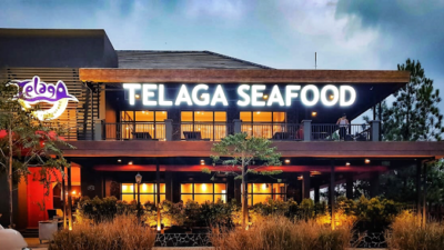 Telaga Seafood, restoran di harapan indah