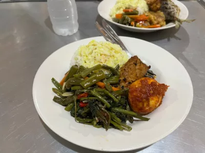 Warung Muslim Moro Seneng Ibu Tien