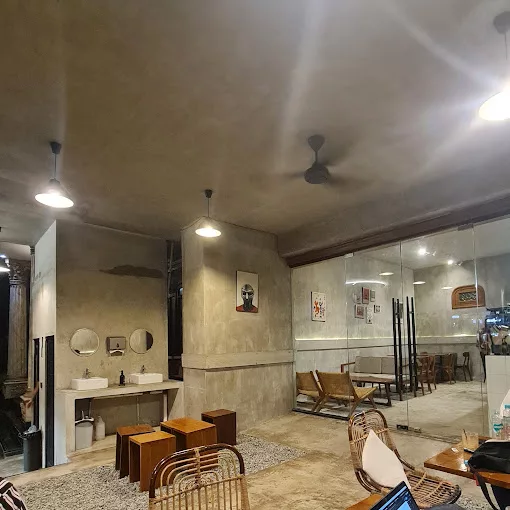 cat cafe di bekasi