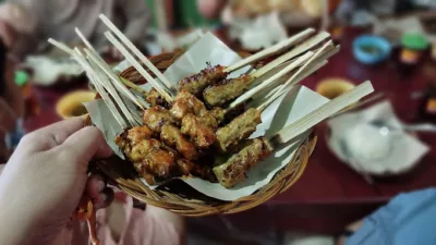 sate lilit enak di bali