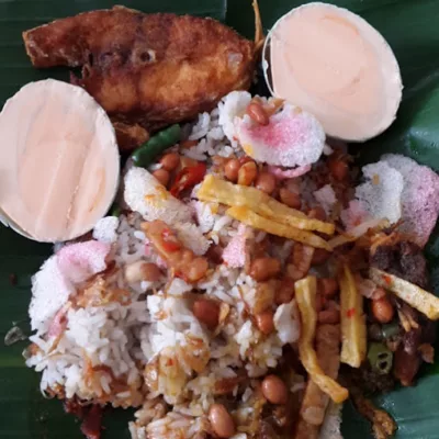 Nasi Gurih Bu Ida, sarapan pagi di semarang