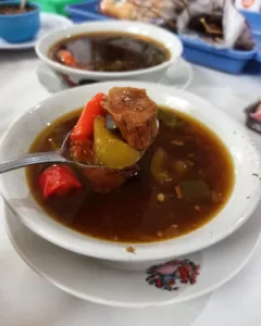 kuliner babi di semarang