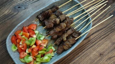 SATE MARANGGU GURU MUGHNI